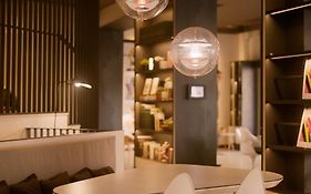Pol&Grace Hotel